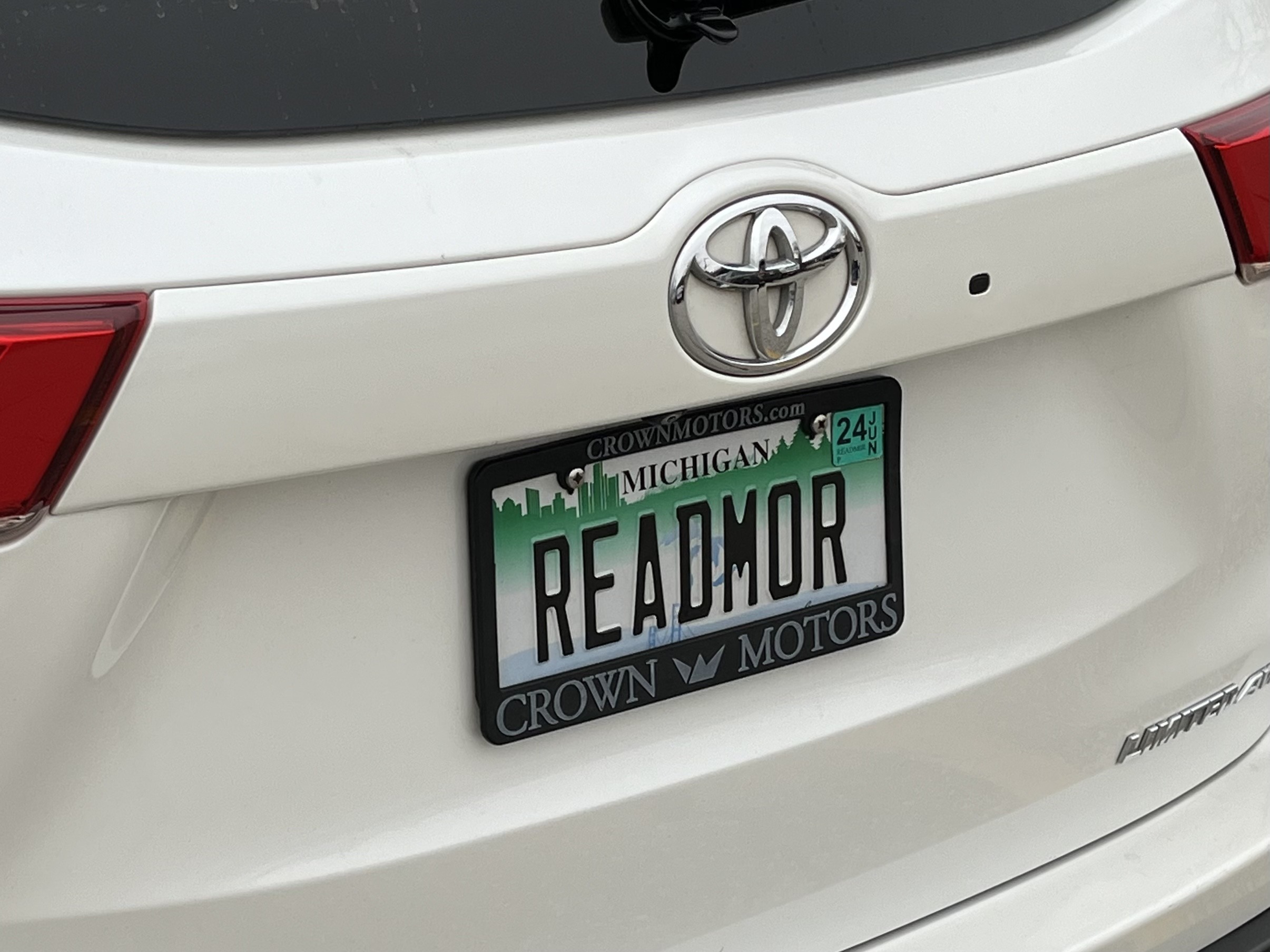 The Book-Related Vanity Plate of the Year